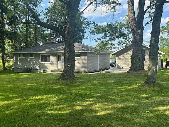 Rear View
Concrete Patio