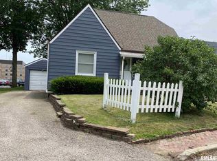 267 Prospect Ct, Canton, IL 61520