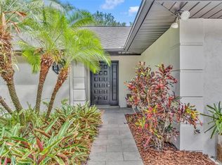 321 Groveland Rd, Mount Dora, FL 32757