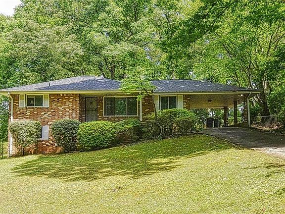 3rd image of 5475 Burgess Dr SW