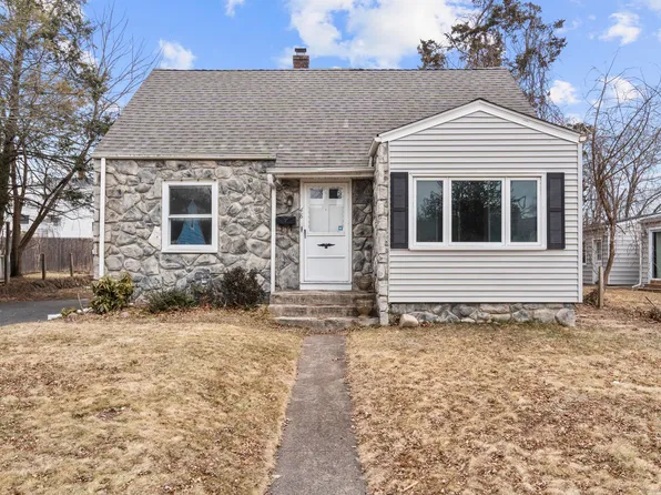 48 Grafton Road, Hamden, CT 06517