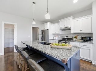 25136 W 148th Ter, Olathe, KS 66061