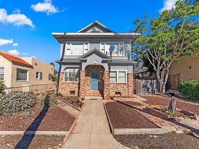 1st image of 4655 Campus Ave