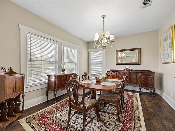 3rd image of 842 E Guenther St APT 2
