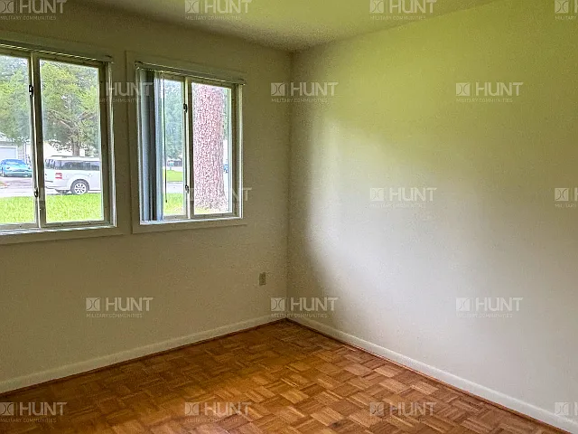 8 Lincoln Pl — Photo 6