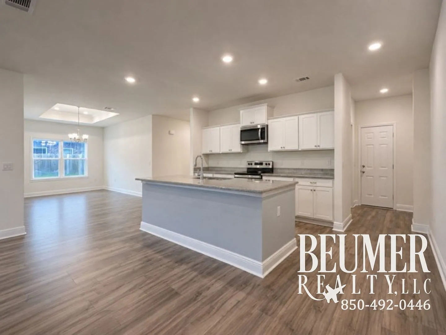 5 BR 3 Bath 2,614 sqft Home in Milton Awaits — Photo 3