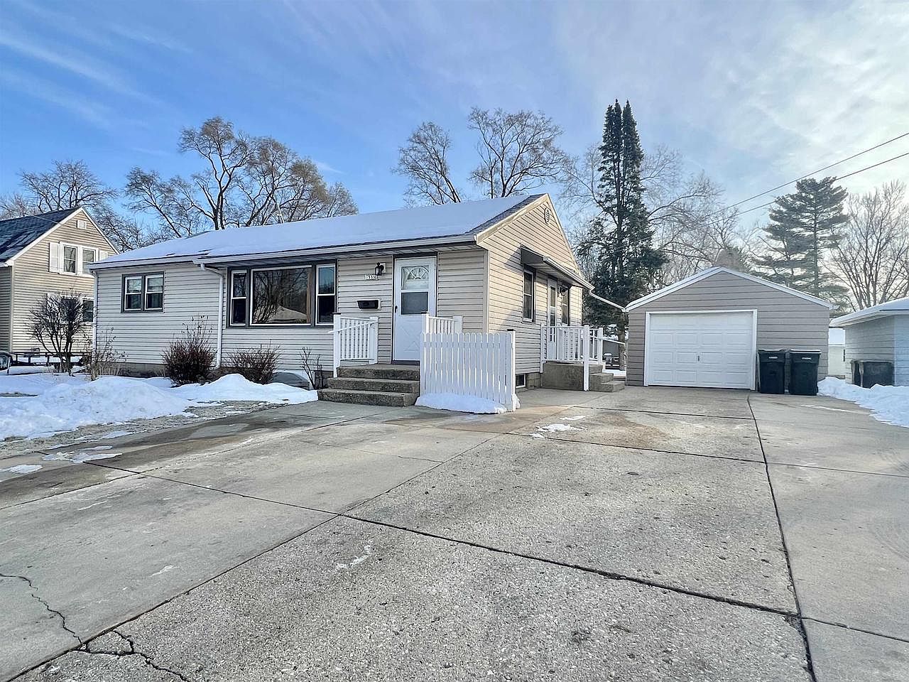 1533 McKinley Ave, Beloit, WI 53511 Zillow