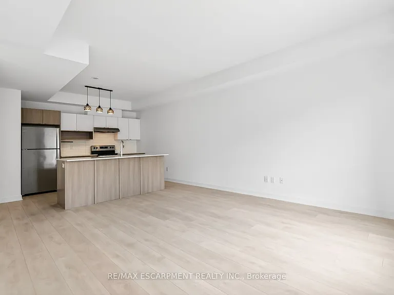 1121 Cooke Blvd #32 — Photo 11