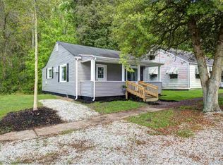 1534 Smith St, Milton, WV 25541