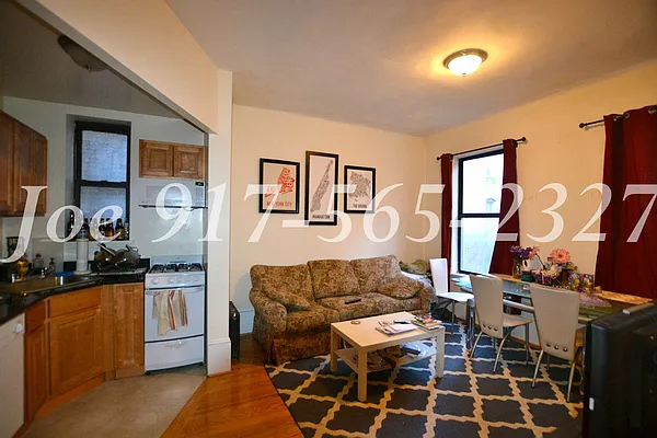 Rented by City Stop Realty | media 20