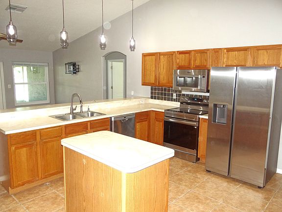 3rd image of 5422 Watson Rd