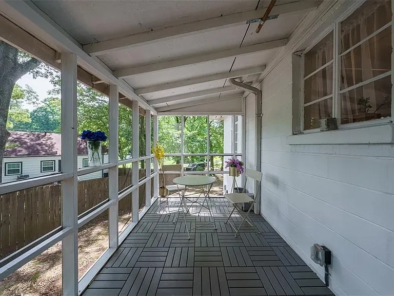 1920 W Forrest Ave — Photo 20