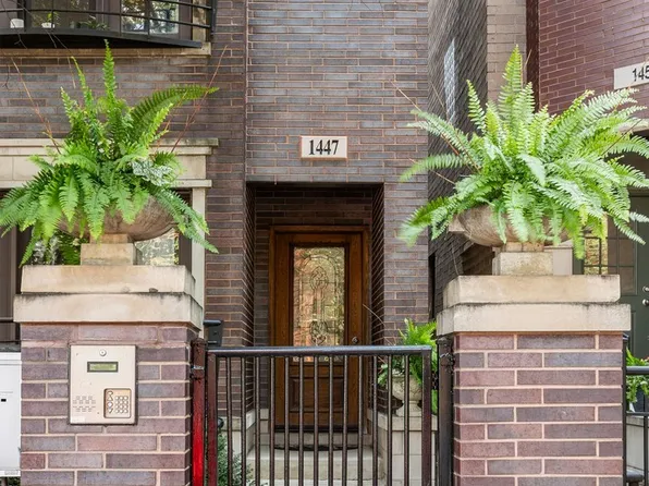 1447 W Thomas St #3, Chicago, IL 60642