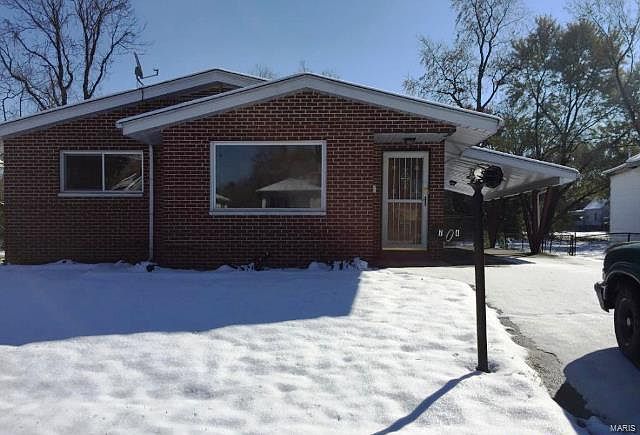 1st image of 704 N 84th St