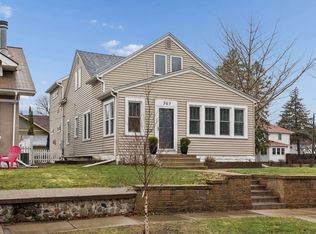 363 Macalester St, Saint Paul, MN 55105
