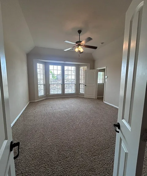 3004 Hereford Dr — Photo 19