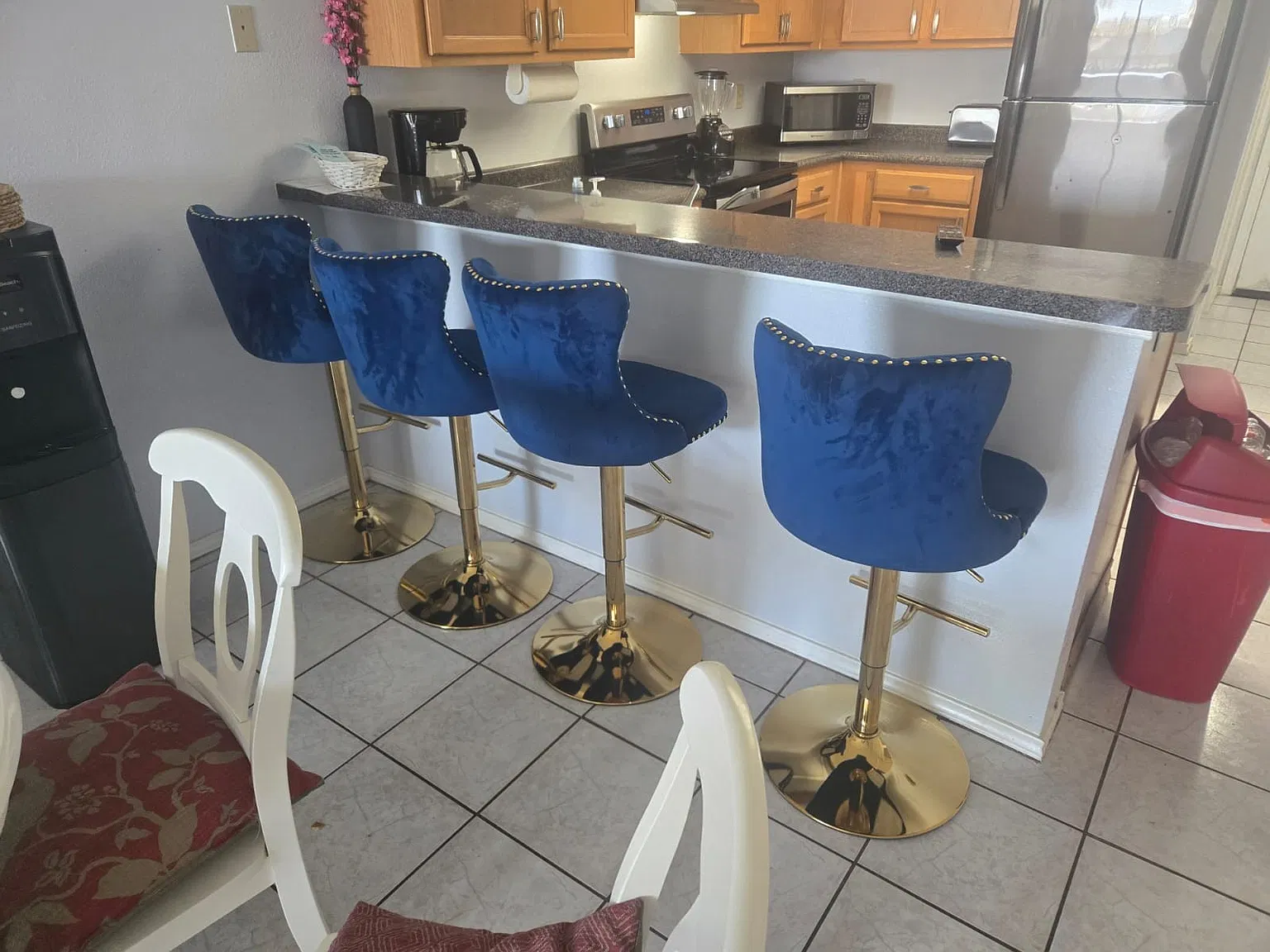2 bed, 874 sqft, $1,900 — Photo 3