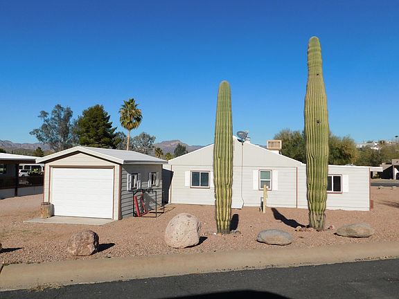 4th image of 310 S Piedra Negra Dr