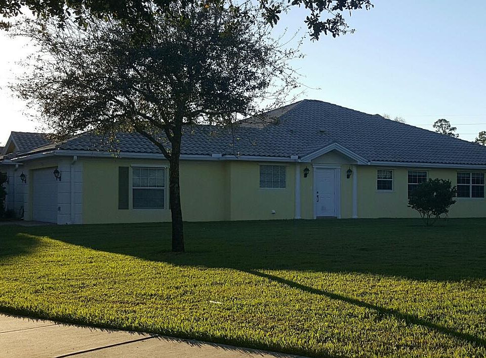 Villa, Corner Lot