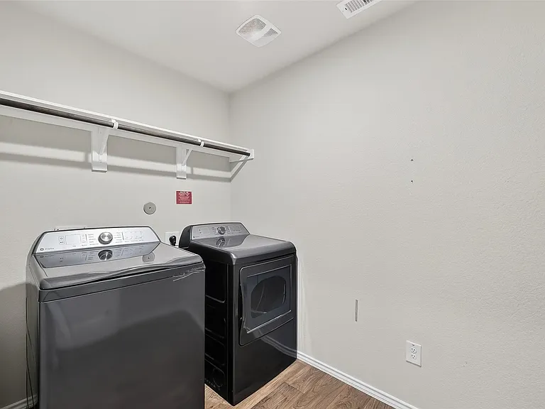 20926 Belmont Village Way — Photo 18
