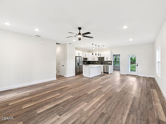 3rd image of 1206 8th Ave