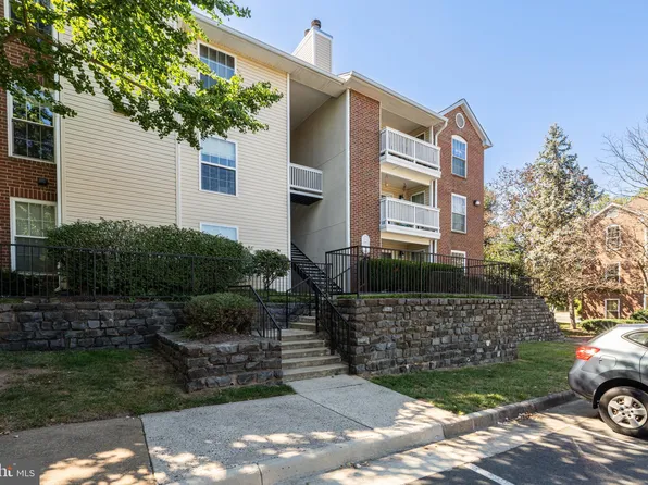 1539 Lincoln Way APT 302B, Mc Lean, VA 22102