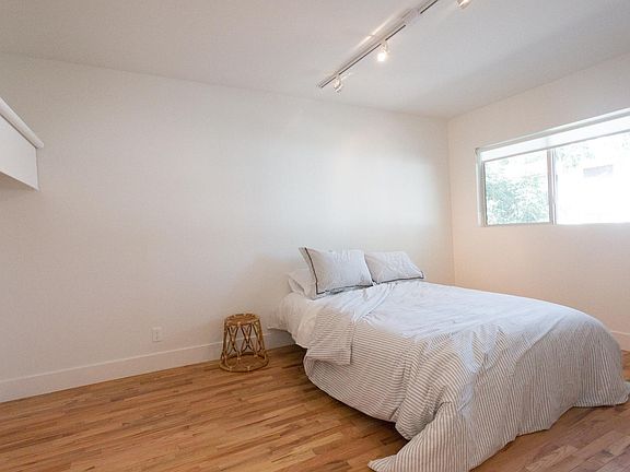 5th image of 5733 Benner St APT 20
