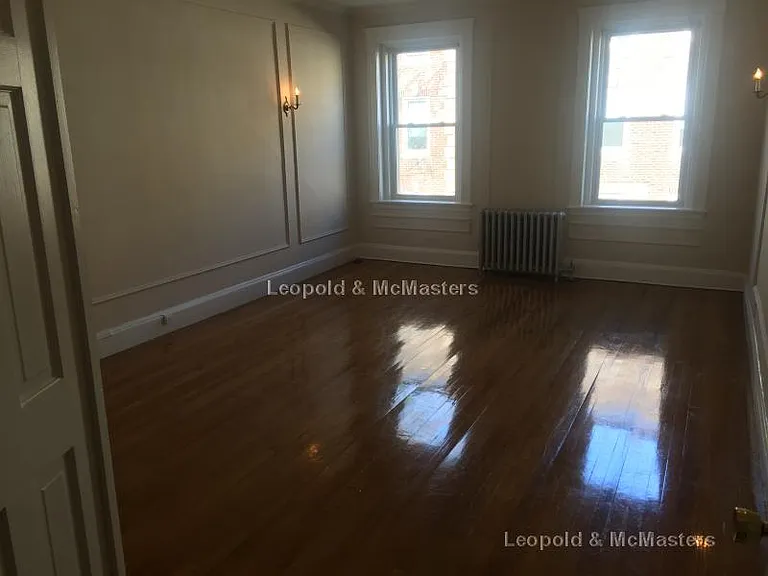 12 Short St #5 — Photo 18