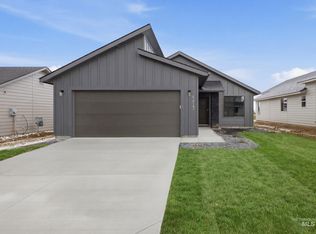 5413 S Desert Cactus Ave, Meridian, ID 83642