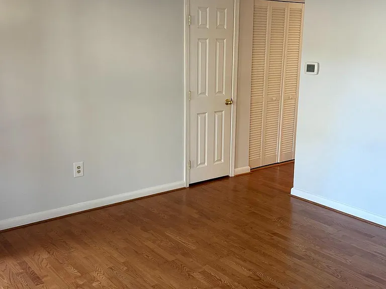 2214 Jensen Pl — Photo 4