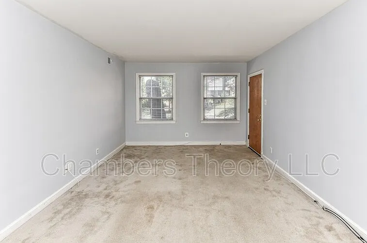 2603 Arlington Blvd #102 — Photo 3