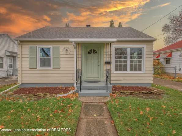 1227 George St, Lansing, MI 48910