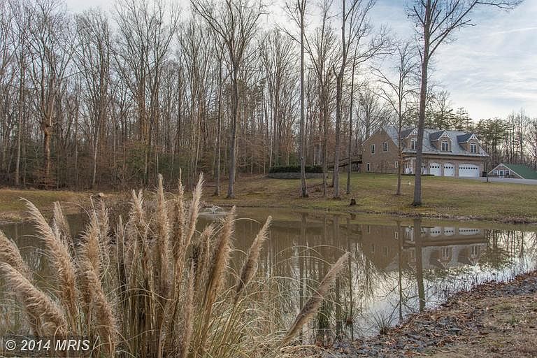 1st image of 30 Quiet Woods Dr