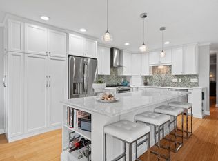 179 Galtier Pl, Shoreview, MN 55126