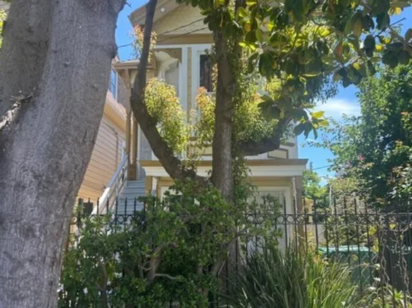 1518 7th Ave, Oakland, CA 94606