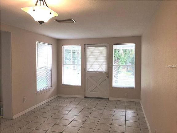 3rd image of 254 Lakewood Dr