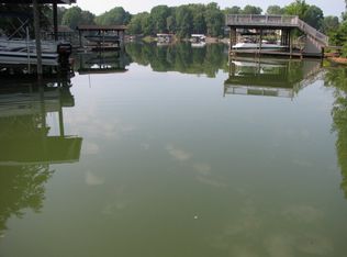 761 Smith Mountain Rd, Penhook, VA 24137