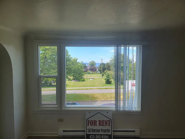 1223 Colby Ave #1223 — Photo 3