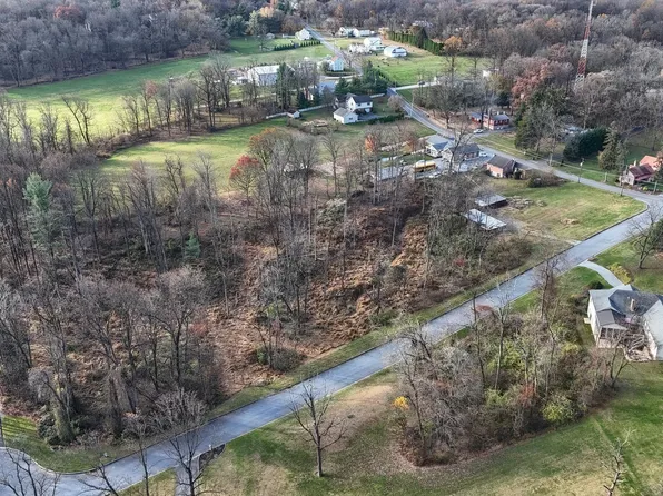 433 Sheep Hill Rd, Newmanstown, PA 17073