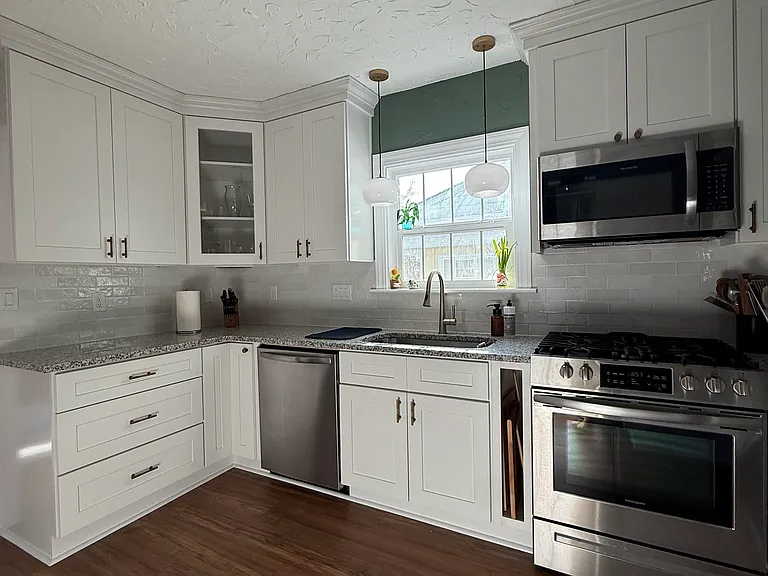 920 Jefferson St NE — Photo 9