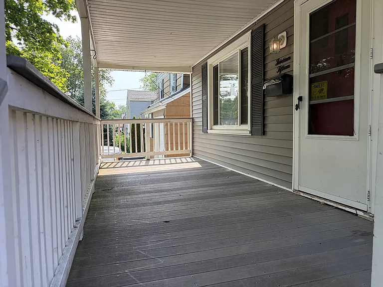 James Ave — Photo 7