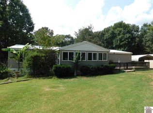 1643 Cypress Trl, New Concord, KY 42076
