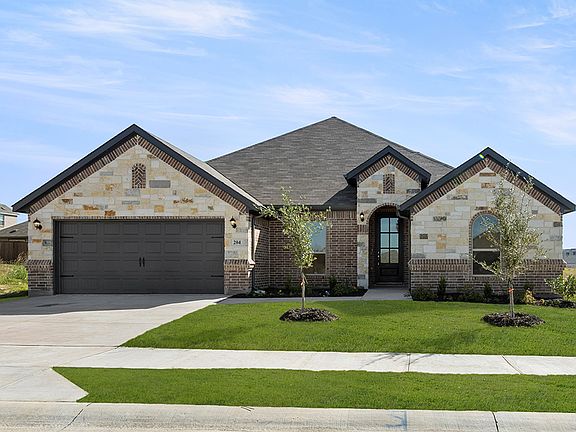 3rd image of 204 Comfort Dr