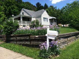 788 Darlington Rd, Carnegie, PA 15106