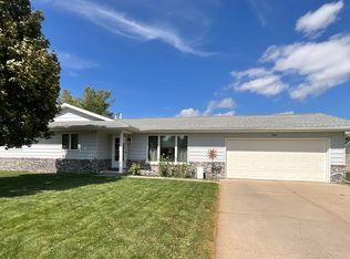 4001 Sugarberry Rd, North Platte, NE 69101