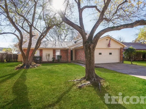 12558 Chalmette St, Houston, TX 77015