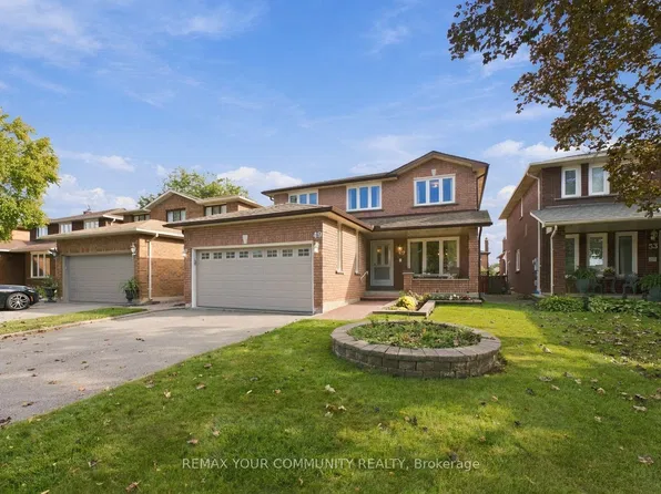 49 Trevor St, Vaughan, ON L4L 7S6