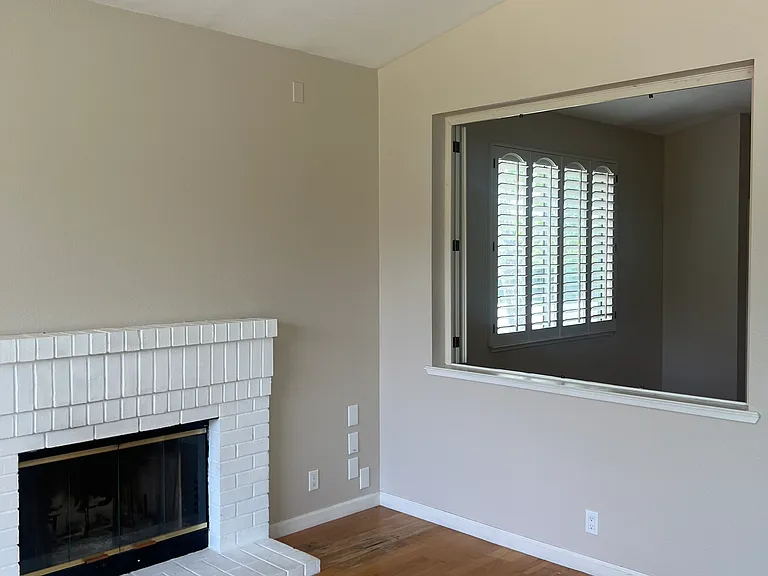 2332 Clapton Way — Photo 3