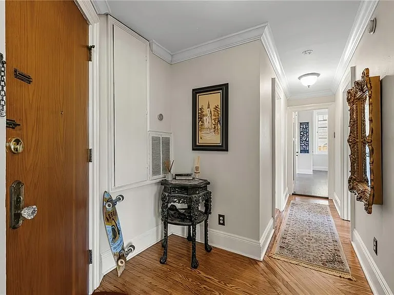 2801 Saint Charles Ave #106-G — Photo 5