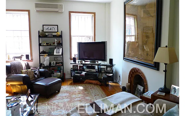 Rented by Douglas Elliman | media 6